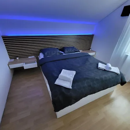 Retreat Balcony & Free Parking Near Ljubljana * Медводе