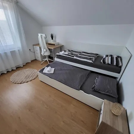 Retreat Balcony & Free Parking Near Ljubljana Апартаменты Медводе